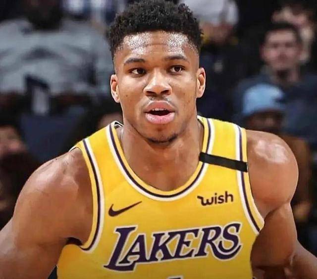 包含字母哥连续五场比赛得分超过战术调整，湖人挑战极限！的词条