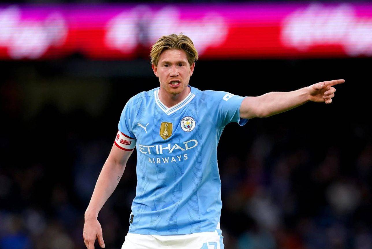 包含德布劳内官方宣布大比分获胜新规，西班牙队引发争议！比赛高潮迭起的词条